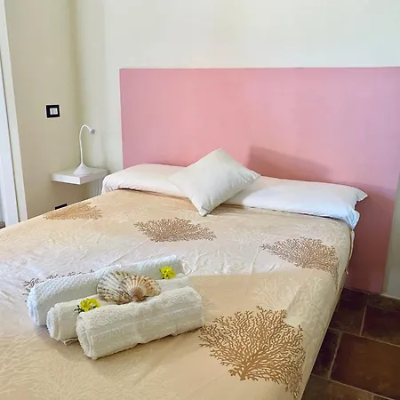 Daire Domu Su Neulaghe Villasimius