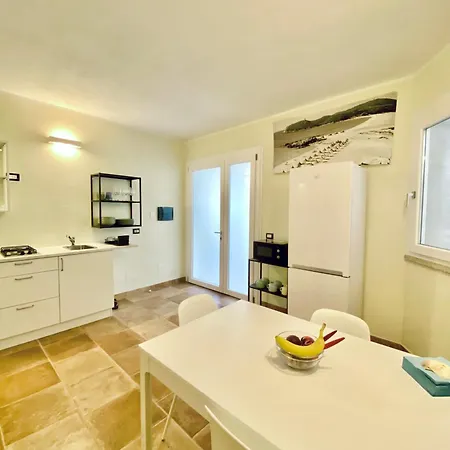 Domu Su Neulaghe Lägenhet Villasimius